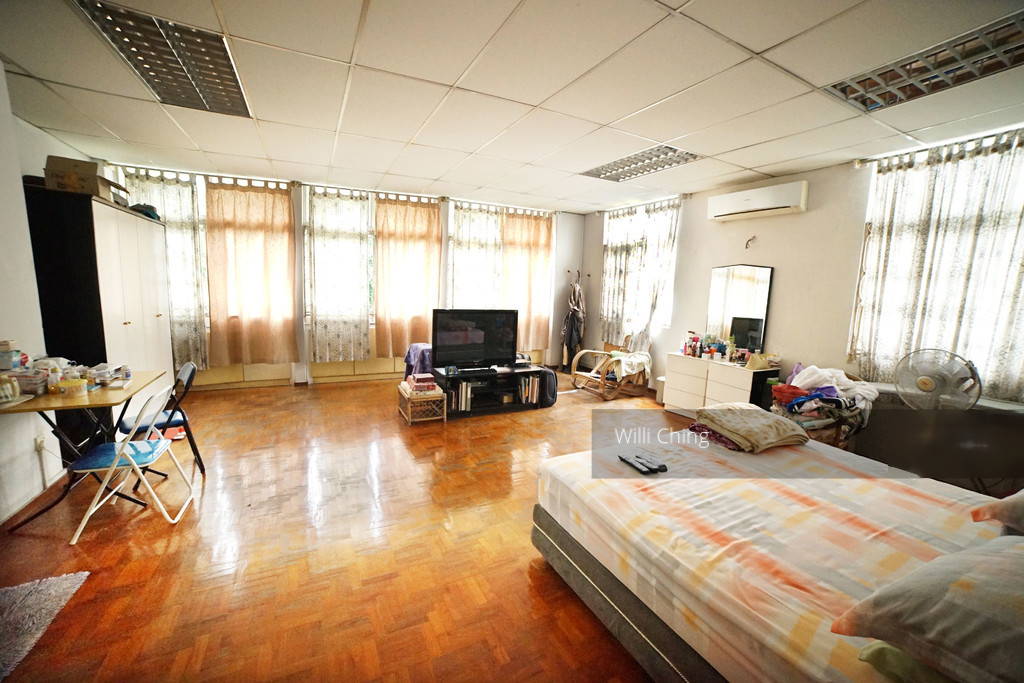 Charlton Park (D19), Detached #199388742